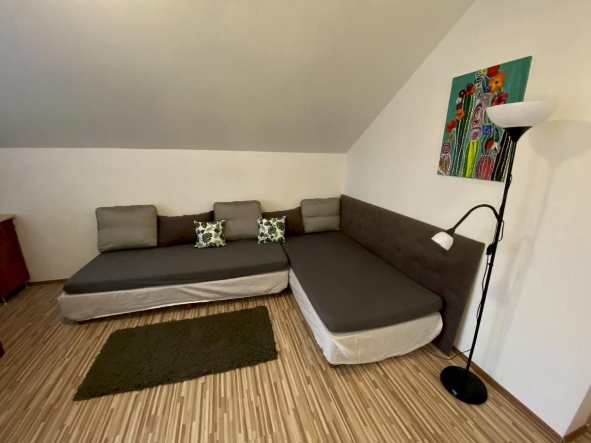 Bóbita Apartman Sárvár Exterior foto