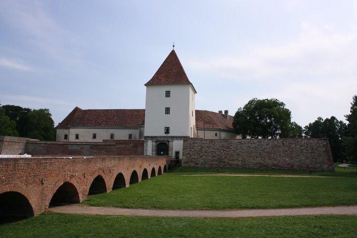 Bóbita Apartman Sárvár Exterior foto